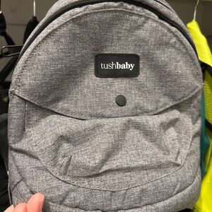 Tushbaby Grey Carrier VGUC